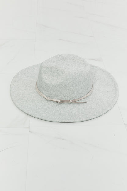 Fame light-gray fedora hat with knot band — front view