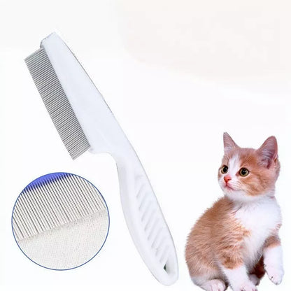 White fine-tooth pet comb beside a kitten, with a close-up of the teeth.