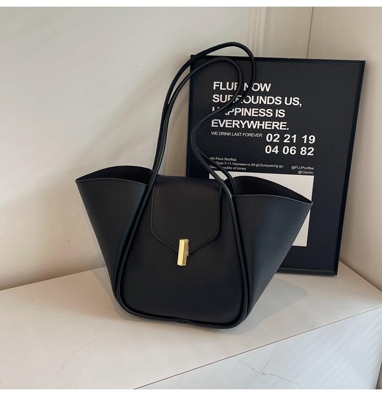 Crossbody Bag — view 6