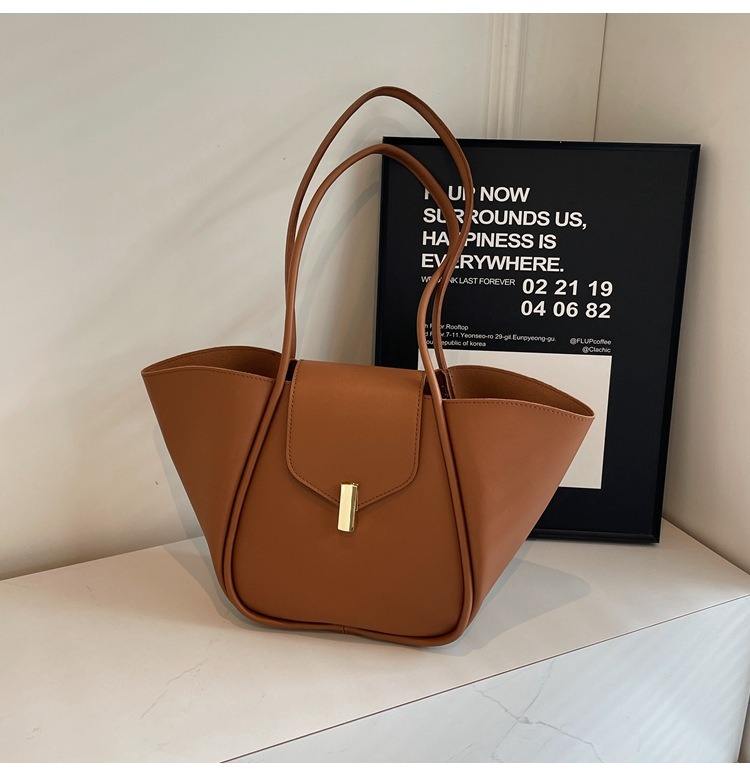 Crossbody Bag — view 2