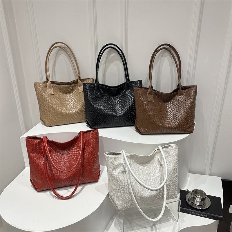 Women's Handbag — view 1