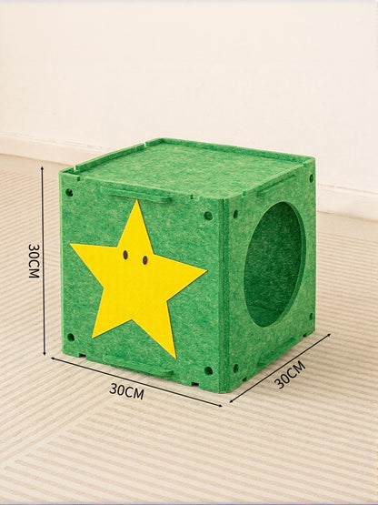 Green cube cat house with 30 cm measurement labels