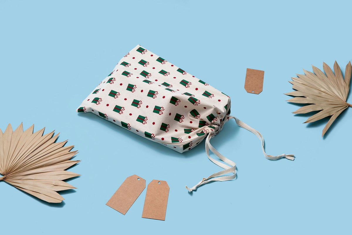 Cotton Drawstring Gift Bags — Set of 4