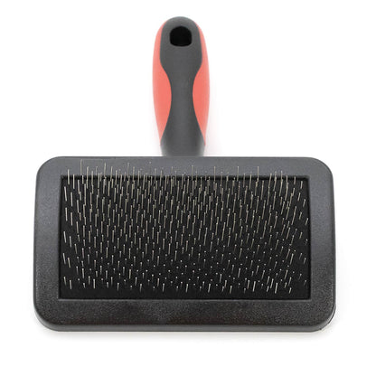 Top view of the Jeffers Medium slicker brush showing its pins.