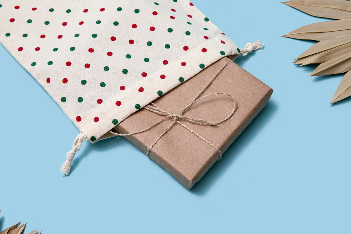 Cotton Drawstring Gift Bags — Set of 4